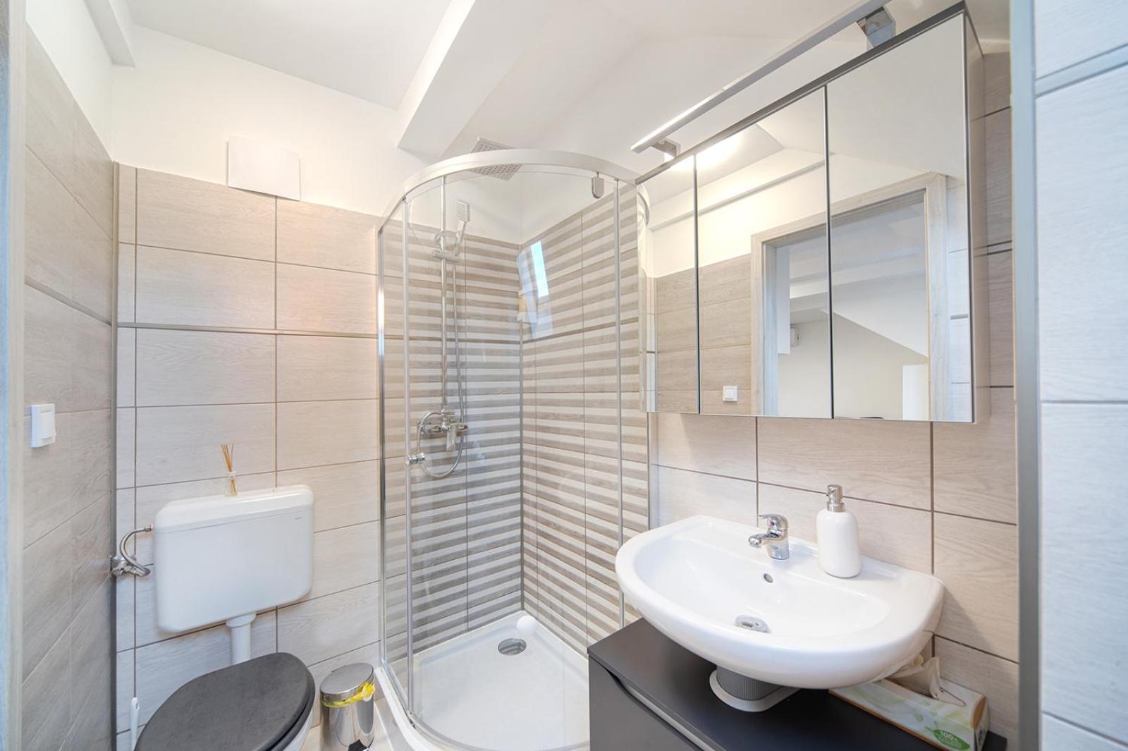Agoston Apartman 1-2 - Lora,Marci Pécs Extérieur photo